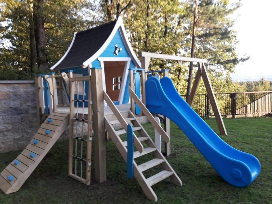 Villa Emi Zgornje Skofije Екстер'єр фото